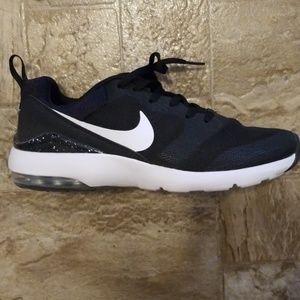 Nike air sneakers